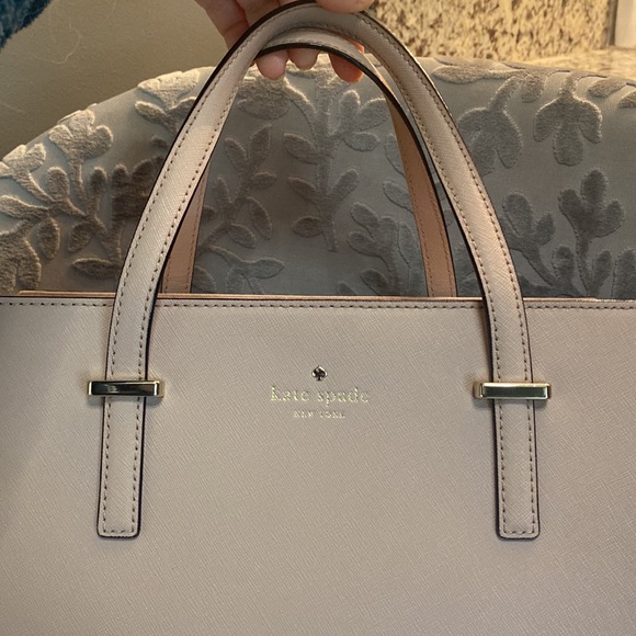 Large pink Kate Spade purse with crossbody strap - Picture 7 of 13